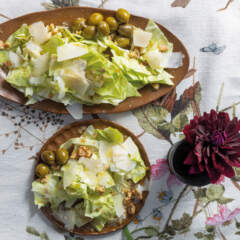 Chunky cabbage salad