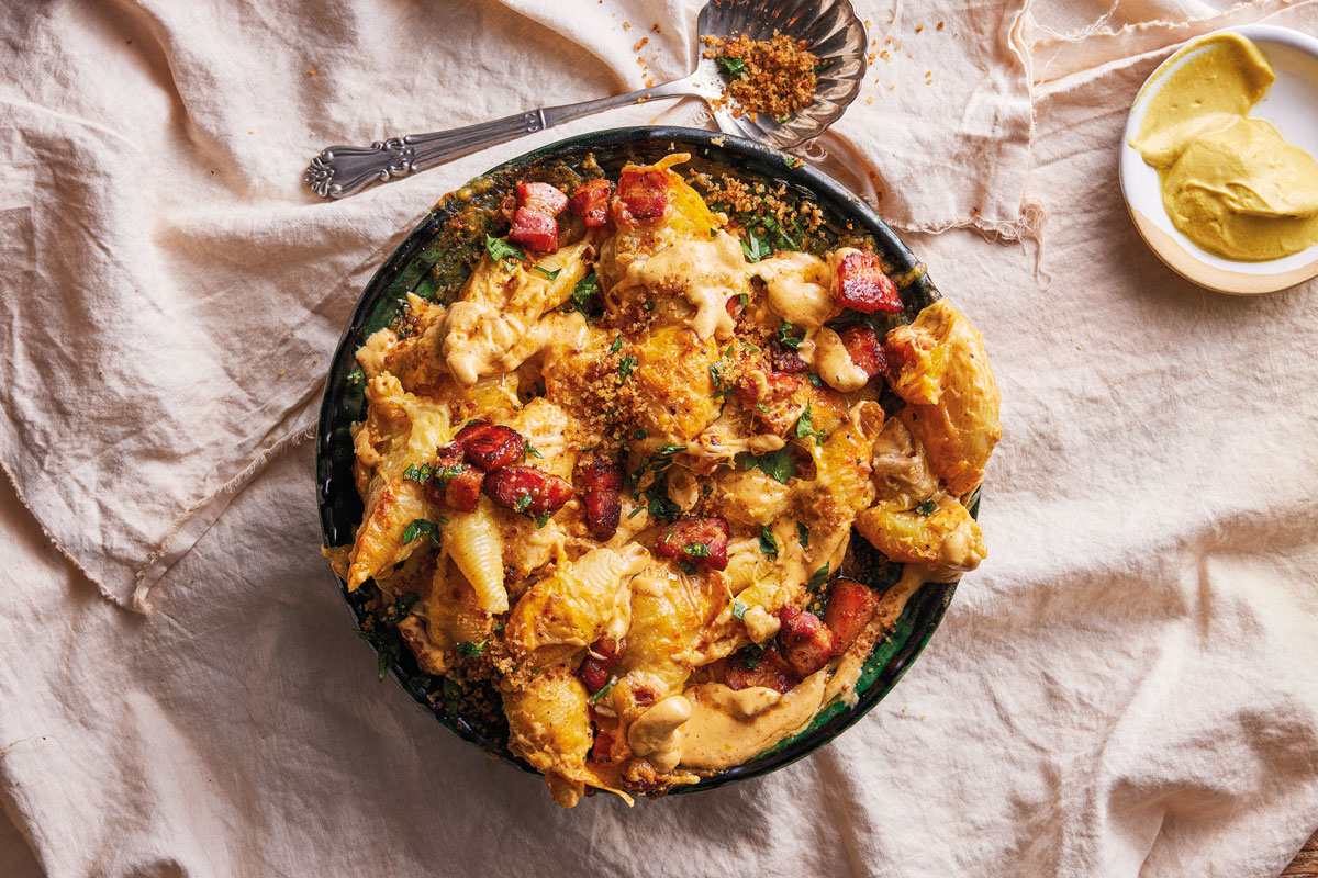 Creamy bacon mac and cheese