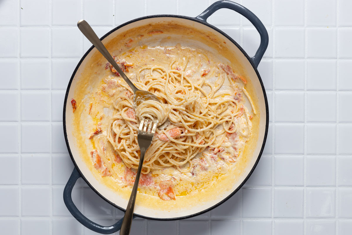 Salmon-and-sundried tomato spaghetti