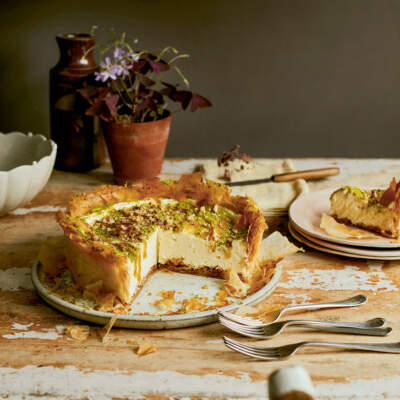 Baklava cheesecake