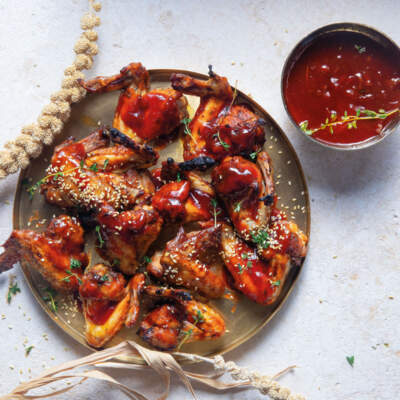 Sticky air-fryer chicken wings