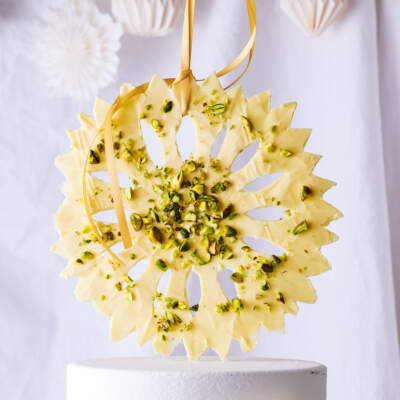 White chocolate-and-pistachio snowflakes