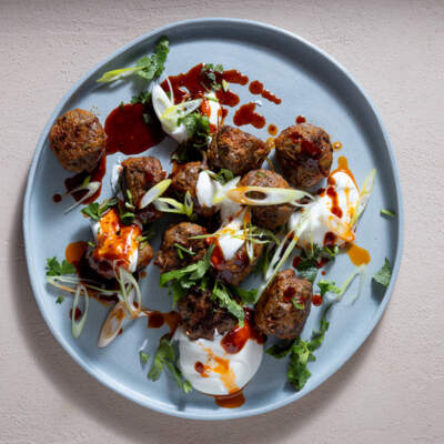 Ostrich frikkadels with gochujang and yoghurt dip