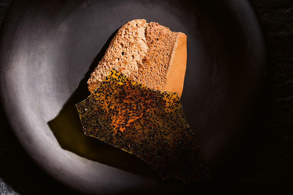 Chocolate mousse cake