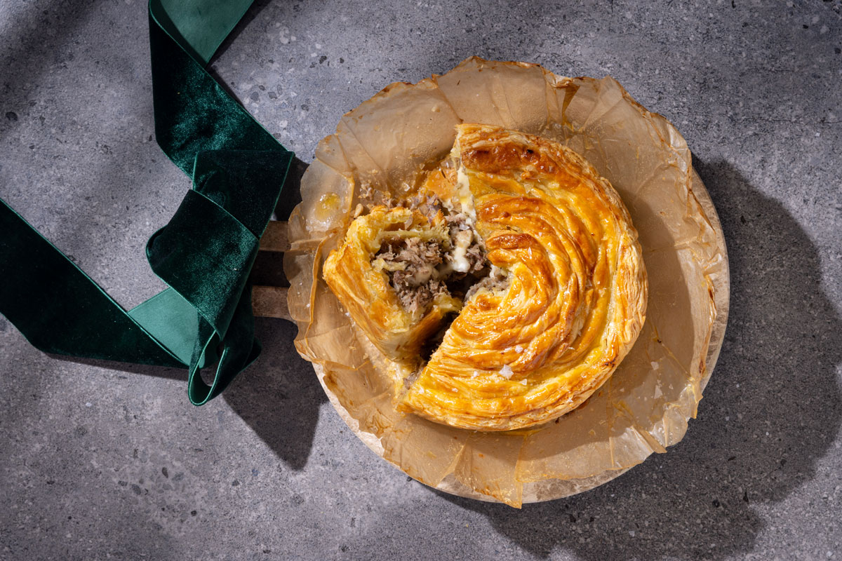 Self-saucing stuffing pie