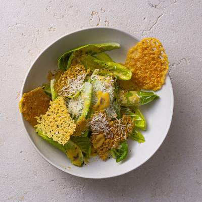 Caesar salad with Grana Padano crisps