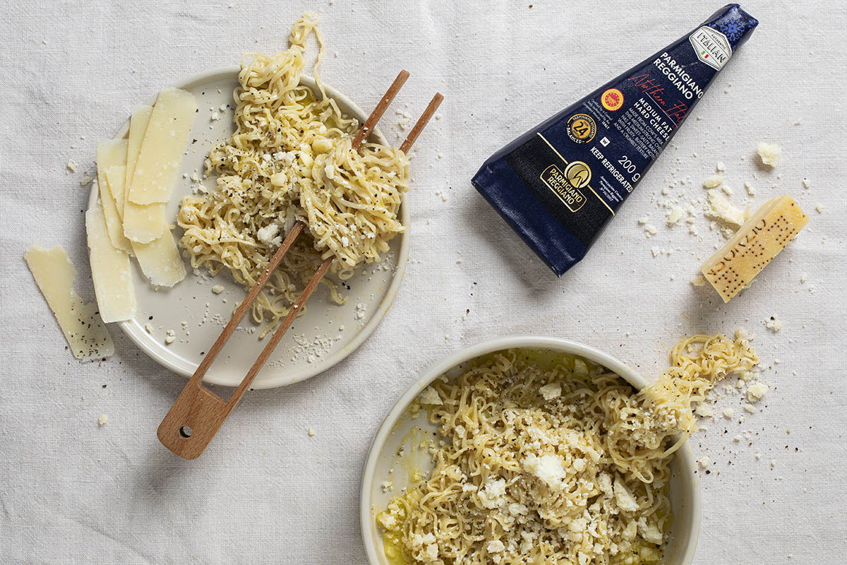 Cacio e pepe ramen