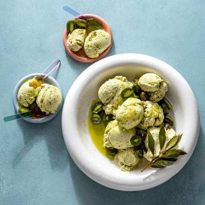 Avocado-and-lemon ice cream with bay leaf oil