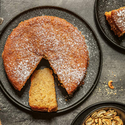 Vegan bolo Polana (cashew nut cake)