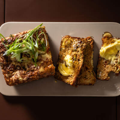 Cheesy sweetcorn bread