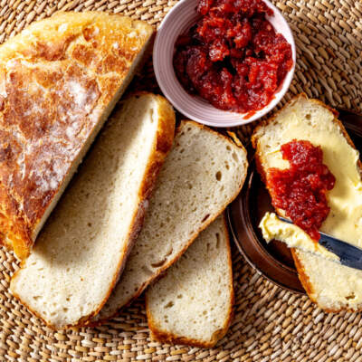 Pot bread