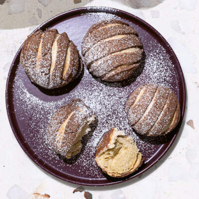 Conchas (Mexican pan dulce)