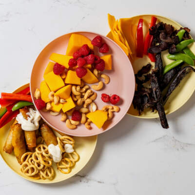 Kids’ holiday snack platter