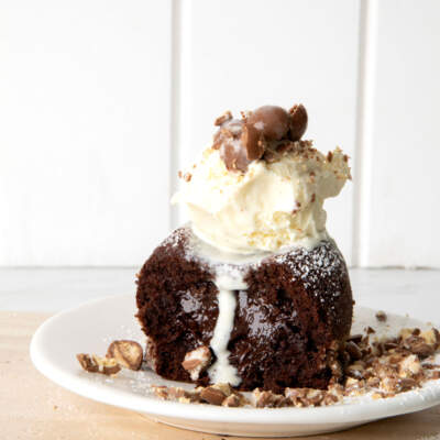 Oozy chocolate chucklesÒ fondant