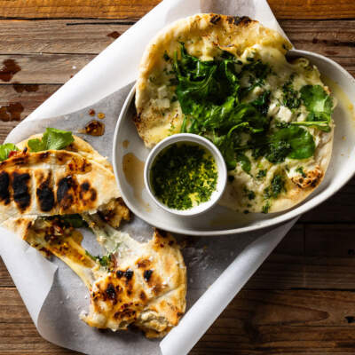 Pizza braaibroodjies with rocket