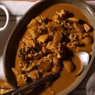 Cauliflower massaman curry