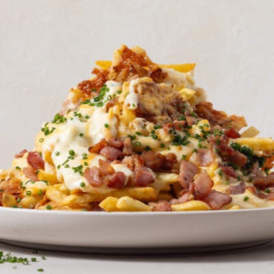 Marbled loaded cheese fries