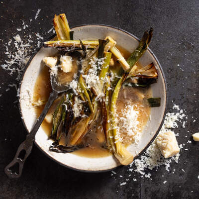 Parmesan broth with roasted leeks