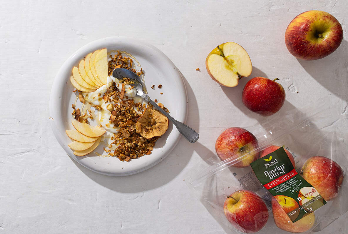 Envy™ apple granola